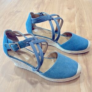 Talbots sandals size 8 Blue new without tags